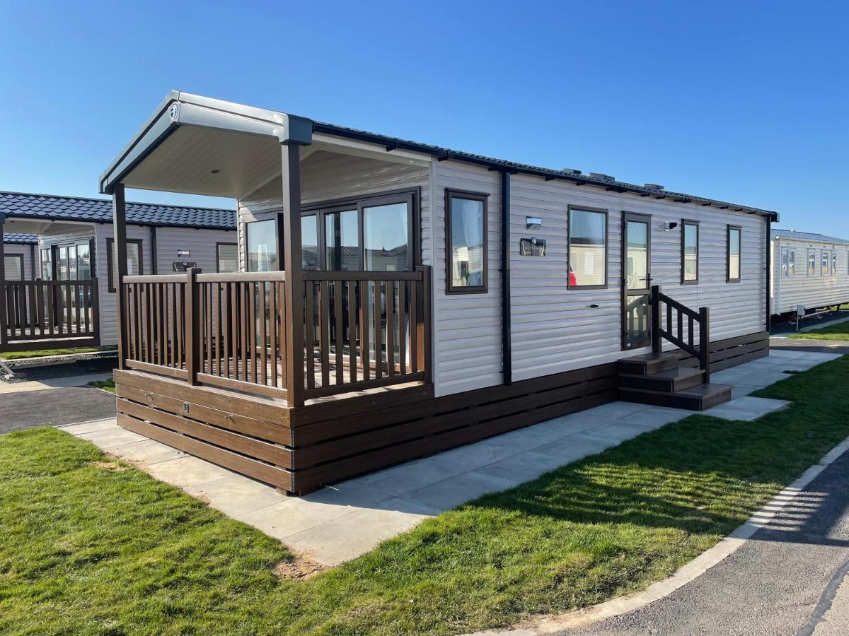 Maple Prestige Holiday Home Chapel St. Leonards Exterior foto